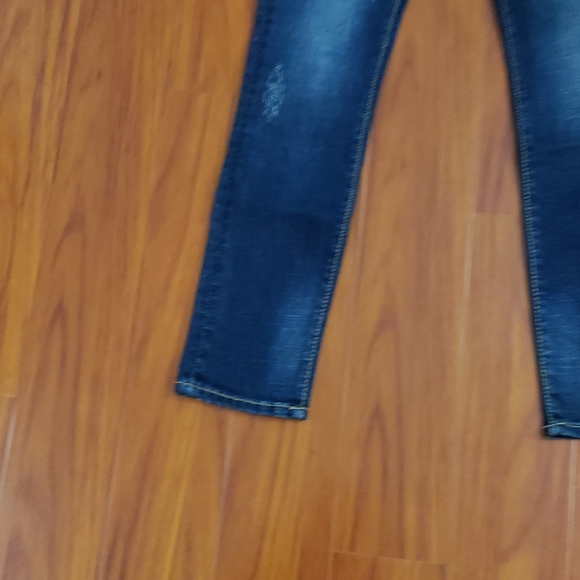 Jeans - Picture 4 of 4